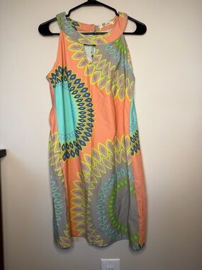Sleeveless Coral Geometric Halter Dress